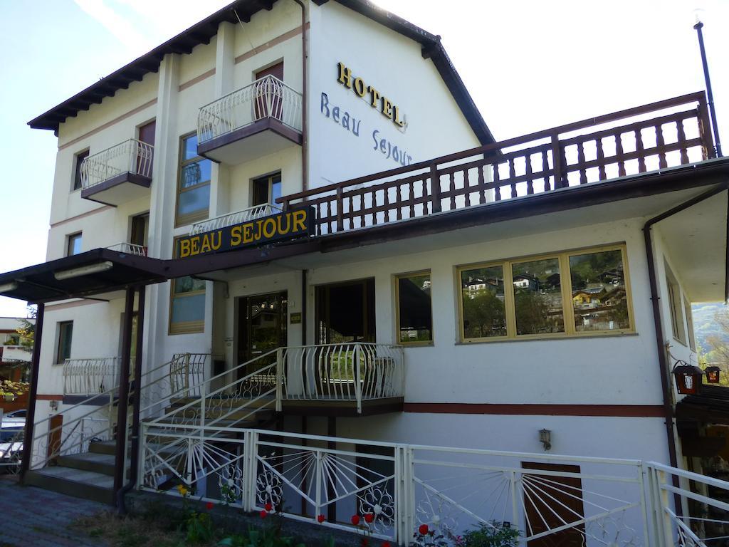 Hotel Beau Sejour Giampietro Andrea Sarre Exterior photo