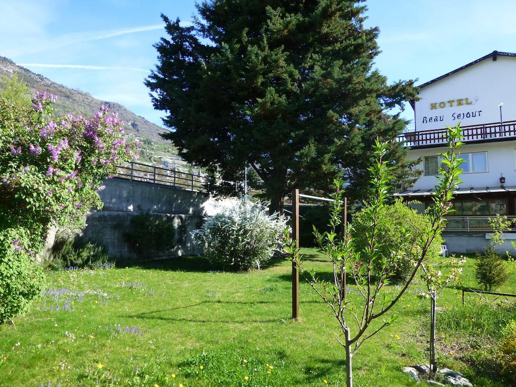 Hotel Beau Sejour Giampietro Andrea Sarre Exterior photo