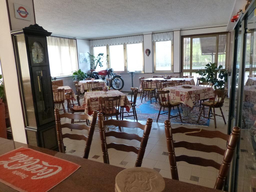 Hotel Beau Sejour Giampietro Andrea Sarre Exterior photo