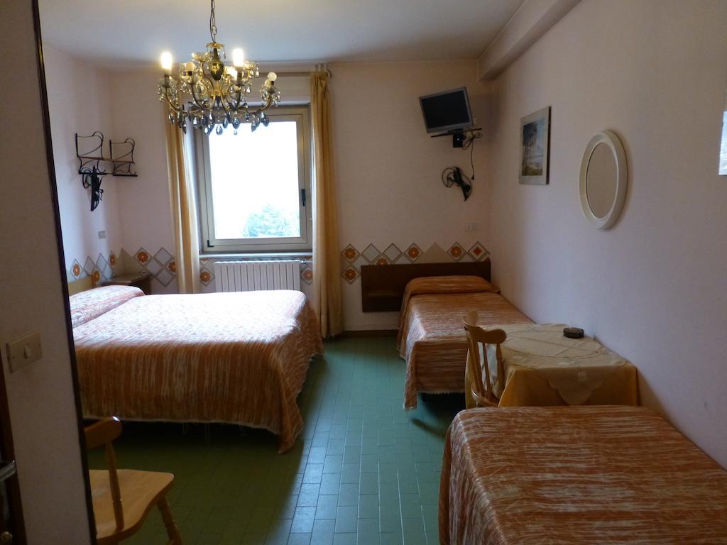 Hotel Beau Sejour Giampietro Andrea Sarre Exterior photo